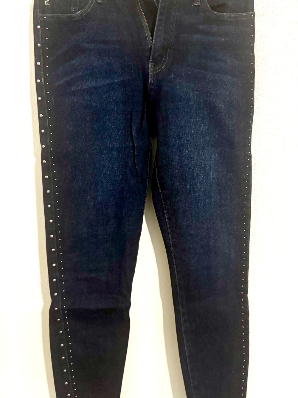 KanCan Dark Indigo Stud-Trim Skinny Jeans